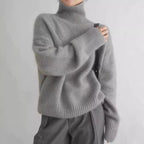 HAZEL | Turtleneck Sweater