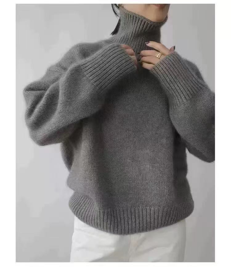HAZEL | Turtleneck Sweater